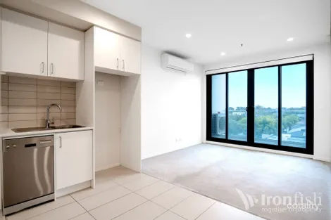 Property photo of 433/80 Cheltenham Road Dandenong VIC 3175