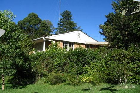Property photo of 19 Putarri Avenue St Ives NSW 2075