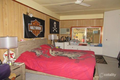 Property photo of 10 Nisbet Lane Winton QLD 4735