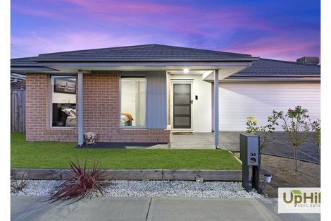 34 Damice St, Clyde North, VIC 3978