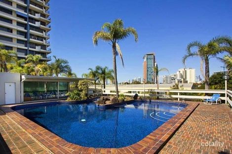 8c/10 Marine Pde, Southport, QLD 4215