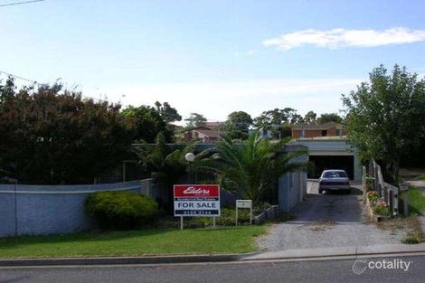 7 Periwinkle Dr, Lakes Entrance, VIC 3909