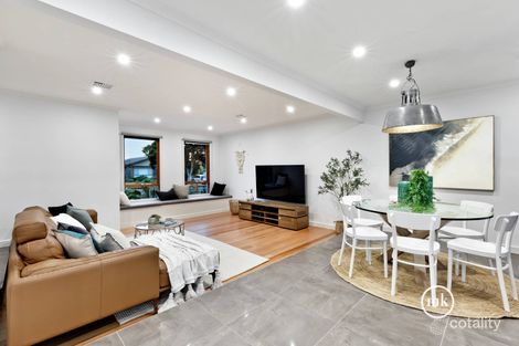 Property photo of 7 Jindalee Avenue Yallambie VIC 3085