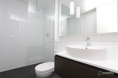 712s/227 Toorak Rd, South Yarra, VIC 3141