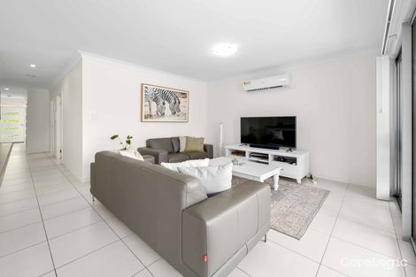 Property photo of 8 Erbin Lane Augustine Heights QLD 4300