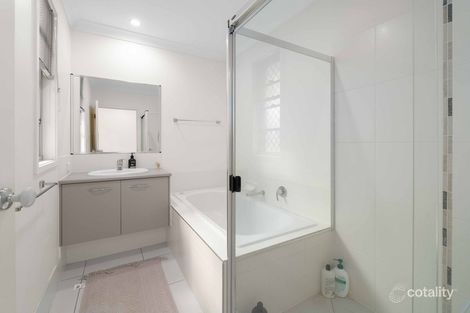 Property photo of 8 Erbin Lane Augustine Heights QLD 4300