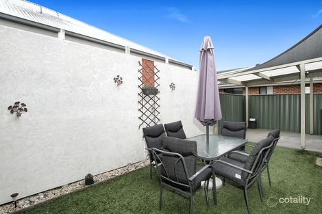 Property photo of 9 Fearon Lane Craigieburn VIC 3064