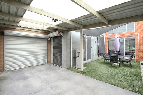 Property photo of 9 Fearon Lane Craigieburn VIC 3064