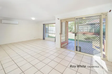 Property photo of 16 Oxley Place Forest Lake QLD 4078