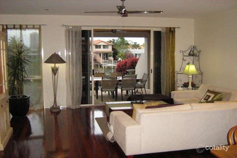 Property photo of 2/45 Burrows Street Biggera Waters QLD 4216