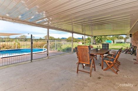 Property photo of 15 Campdraft Place Dayboro QLD 4521