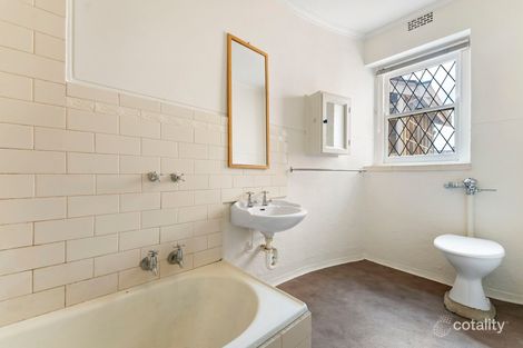 Property photo of 10/2 Jessamine Avenue Prahran VIC 3181