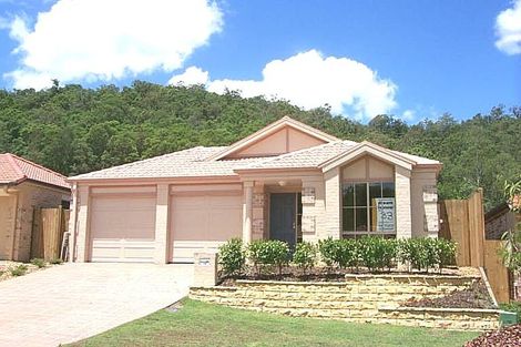 5 Benton Cl, The Gap, QLD 4061