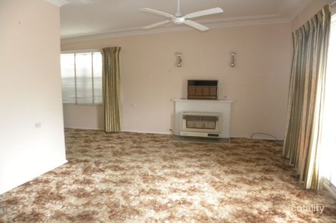 Property photo of 3 Spring Street Young NSW 2594