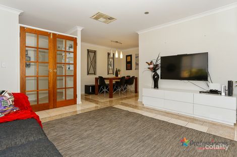 Property photo of 11 Masters Place Marangaroo WA 6064