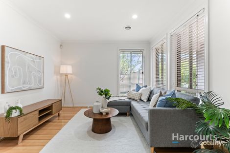 Property photo of 17 Kingsbridge Circuit Cairnlea VIC 3023