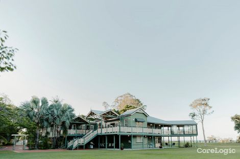Property photo of 1587 Nudgee Road Nudgee Beach QLD 4014