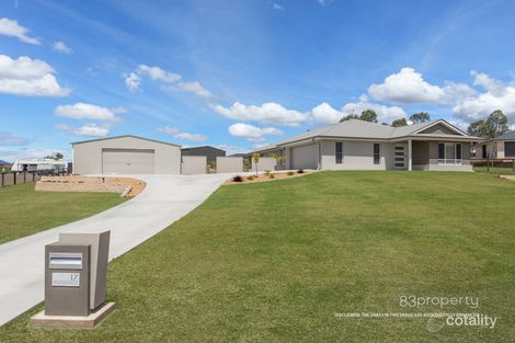 17 Parkdale Pl, Kensington Grove, QLD 4341