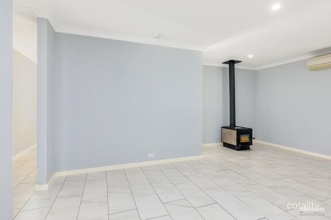 Property photo of 22 Valley View Road Roleystone WA 6111