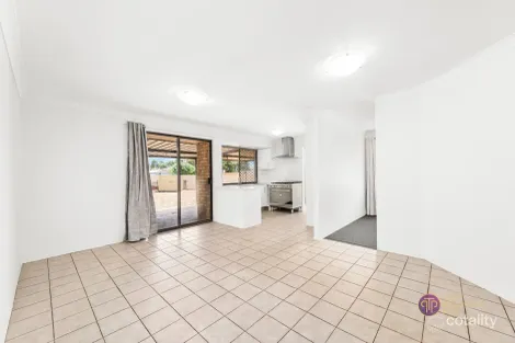 Property photo of 8 Scotia Place Armadale WA 6112
