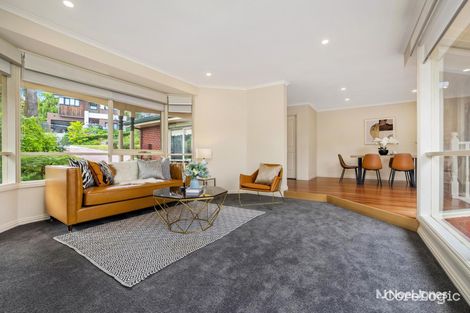 Property photo of 20 Oban Woods Ringwood North VIC 3134