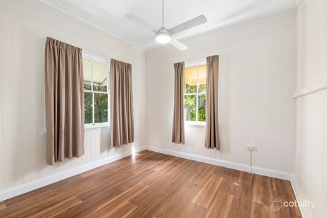 Property photo of 52 Sunbeam Street Fairfield QLD 4103
