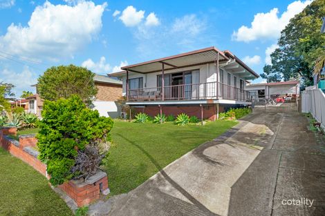 Property photo of 12 Woolana Avenue Budgewoi NSW 2262