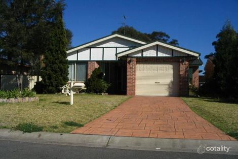 82 Olympus Dr, St Clair, NSW 2759