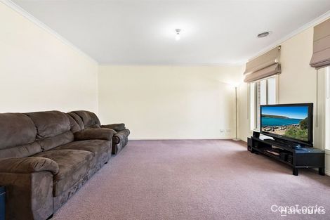 Property photo of 11 Greendale Boulevard Pakenham VIC 3810