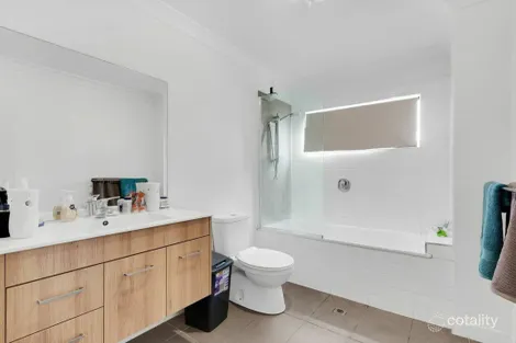 Property photo of 1/24 Wilton Terrace Yeronga QLD 4104
