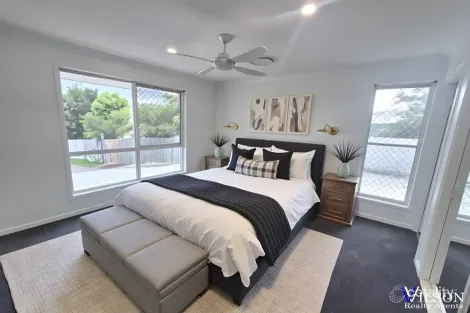 Property photo of 36 Leslie Street Kallangur QLD 4503