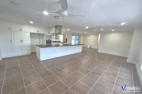 Property photo of 36 Leslie Street Kallangur QLD 4503