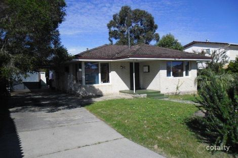6 Stebbing Way, Girrawheen, WA 6064