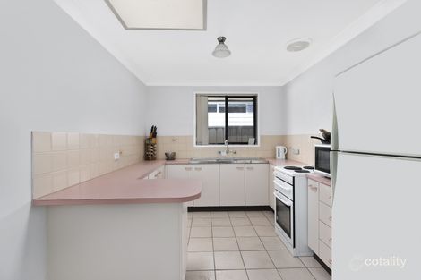 Property photo of 4 Canberry Close Buff Point NSW 2262