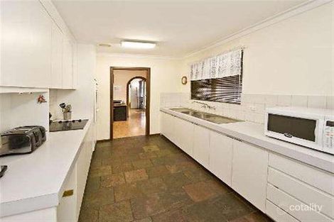 Property photo of 5 Ling Place High Wycombe WA 6057