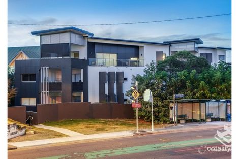 Property photo of 14 Montrose Road Taringa QLD 4068