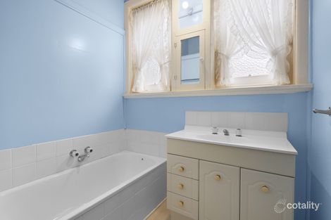Property photo of 34 Fairview Avenue Camberwell VIC 3124