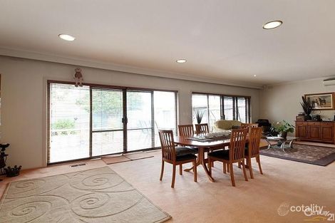 Property photo of 10 Konrad Street Bentleigh East VIC 3165