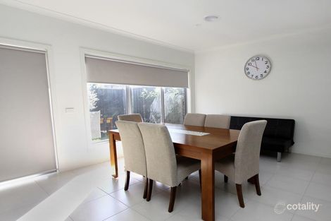 Property photo of 22C Hindmarsh Drive Manor Lakes VIC 3024
