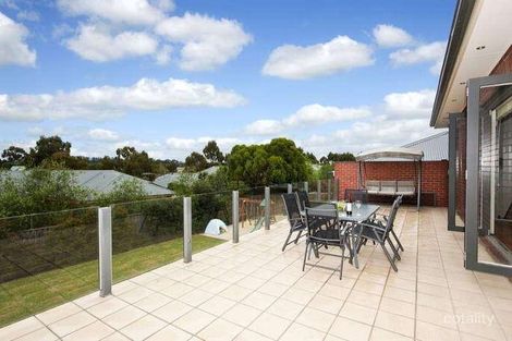 Property photo of 22 Rothacker Rise Doreen VIC 3754