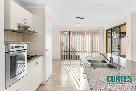 Property photo of 8 Astroloma Drive Success WA 6164