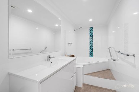Property photo of 43/510 Marine Parade Biggera Waters QLD 4216