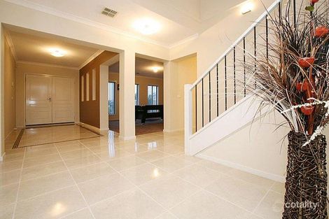 Property photo of 10 Dunluce Drive South Morang VIC 3752