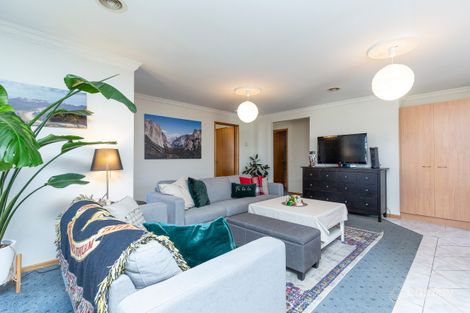 Property photo of 1/71-73 Reeve Street Sale VIC 3850