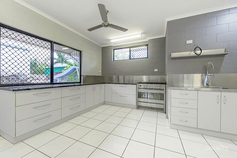 27 Dan Hart Lane, Mossman, QLD 4873