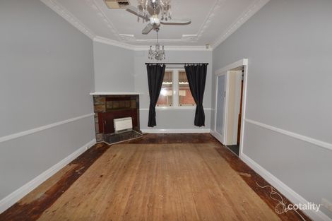 Property photo of 25 Edmondson Street Turvey Park NSW 2650