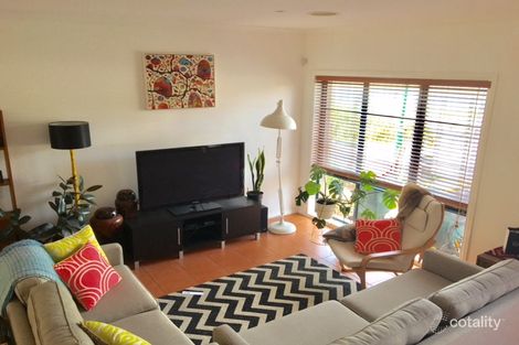 Property photo of 11 Jezabeel Court Flemington VIC 3031