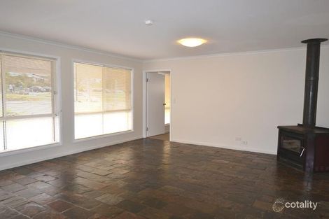 Property photo of 8 Madeline Street Hill Top NSW 2575