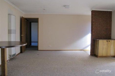 Property photo of 1/12 Gayview Drive West Wodonga VIC 3690