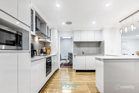 Property photo of 4 Crestbrook Street Seven Hills NSW 2147